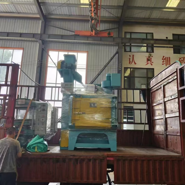 鋼板防腐打砂機(jī)_防腐鋼板砂機(jī)打磨方法_鋼板打砂的標(biāo)準(zhǔn)