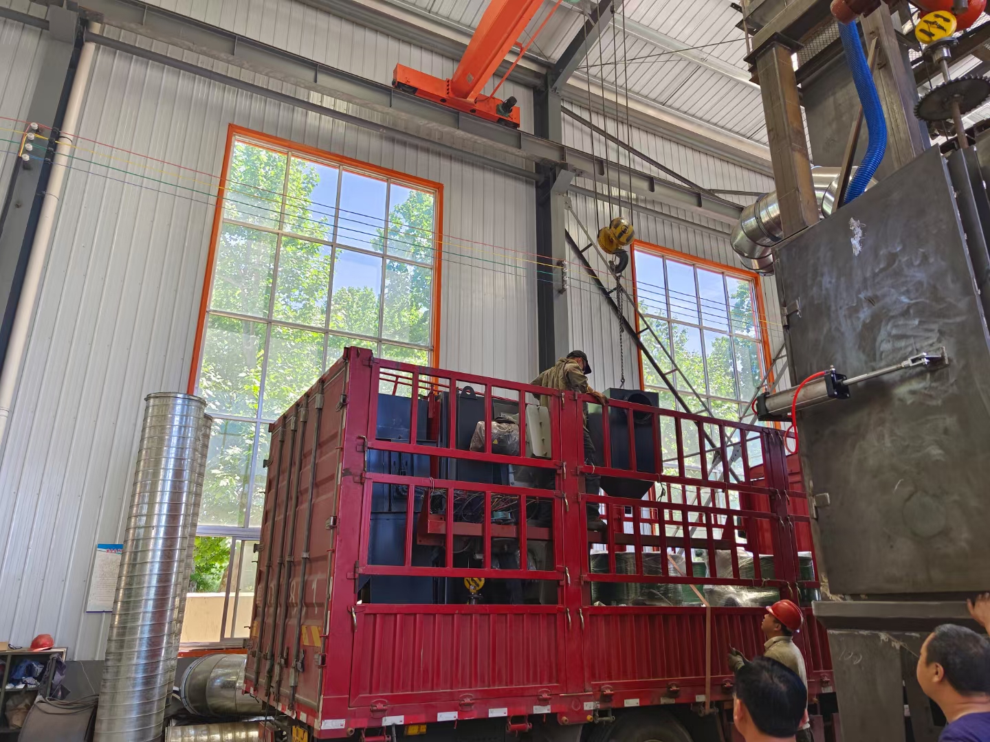 鋼管拋丸除銹機工作視頻_鋼板除銹拋丸機_大型鋼管外壁拋丸除銹機