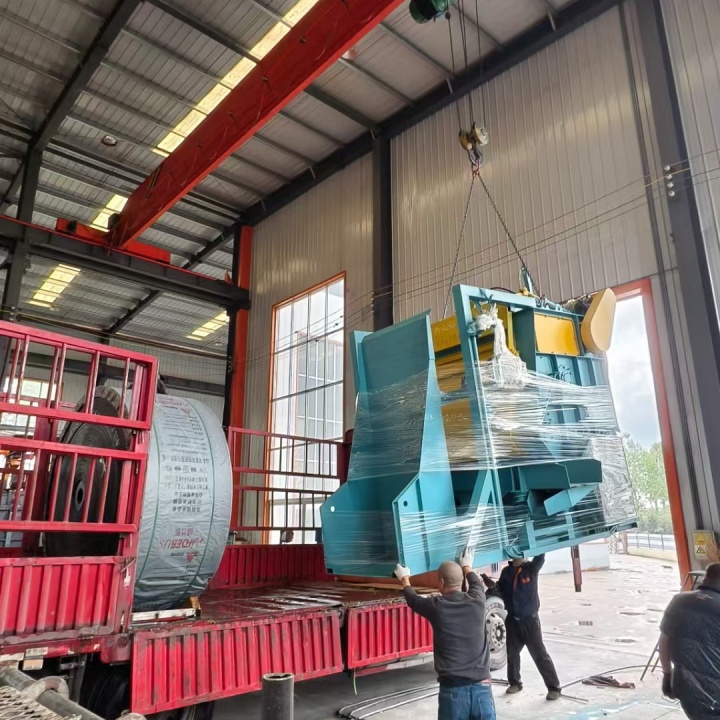 化工廠防腐除銹機_防腐除銹公司_管道除銹防腐機